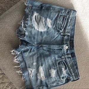 Lucky Brand Boyfriend shorts sz 4/27 distressed